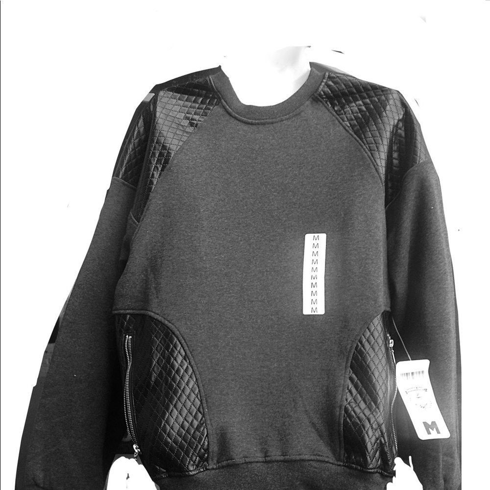 Men  Sz.M sweatshirt
